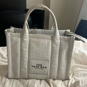 Pre loved Marc Jacob bag. I bought it last year for Christmas